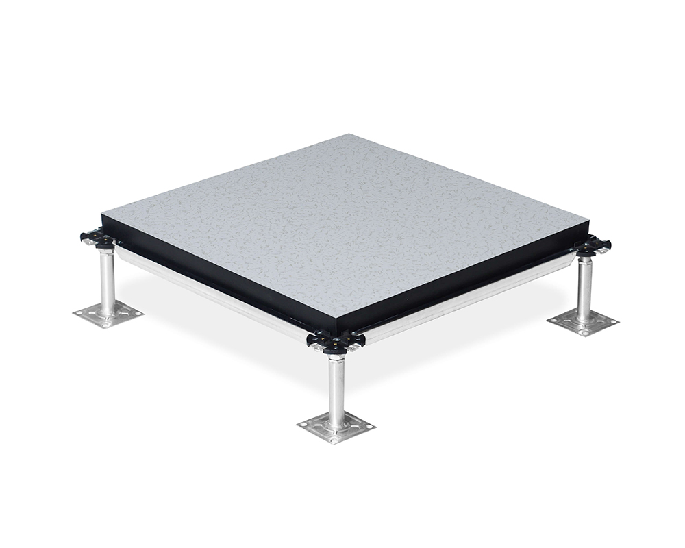 Antistatick&aacute; podlaha s dřevěn&yacute;m j&aacute;drem se zv&yacute;šen&yacute;m př&iacute;stupem